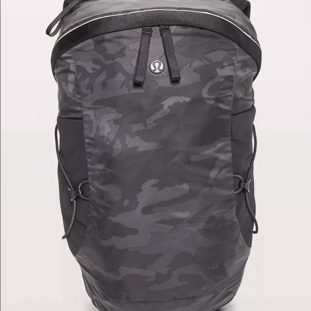 Lululemon run all day backpack